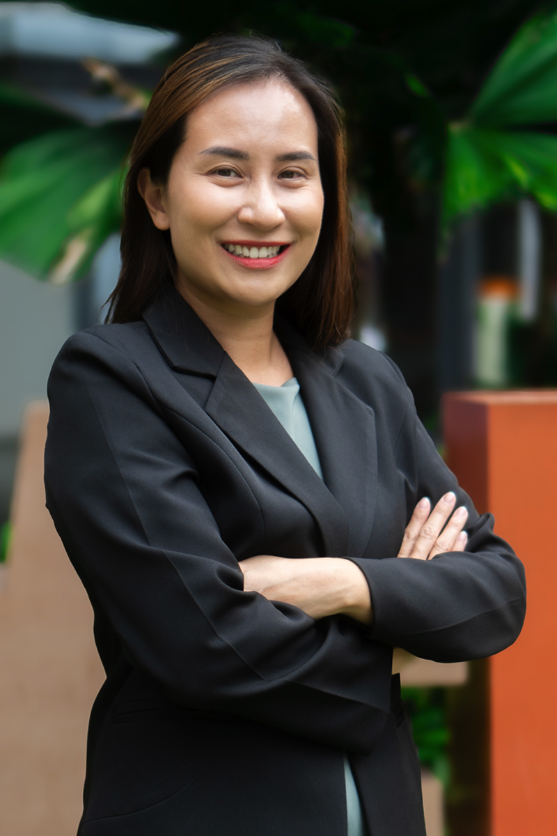 Elizabeth THAM